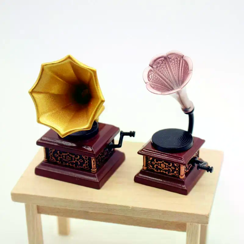 Vintage Toy Collector - Dollhouse Vintage Phonograph Miniatures Model Living