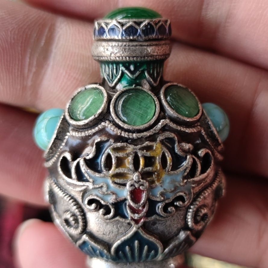 Vintage Cloisonne Bronze Snuff - огляд і ціна Collectible Vintage Tools