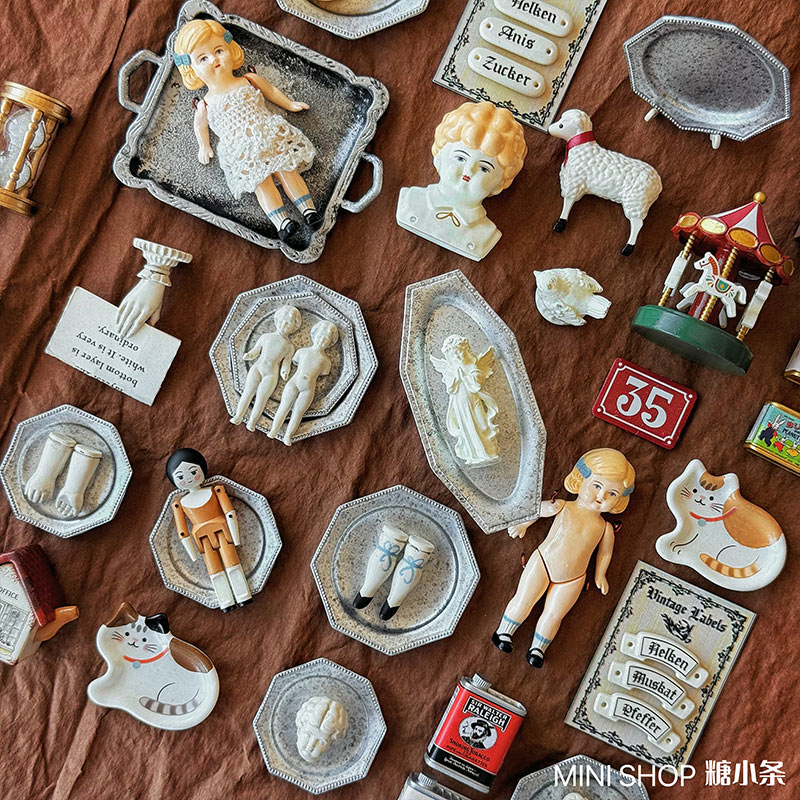 Miniature Vintage Doll Set, Ha - огляд і ціна Vintage Toy Collector