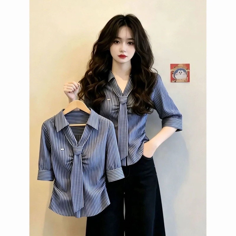 Polo Neck Lacing Short Sleeve  - огляд і ціна Vintage Collectible Buttons